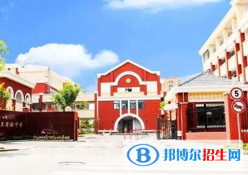 成都建平國際學?？孔V嗎2