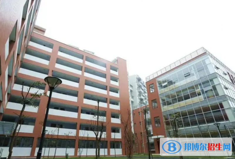 牛津國際公學(xué)成都學(xué)校初中部2023年錄取分?jǐn)?shù)線2