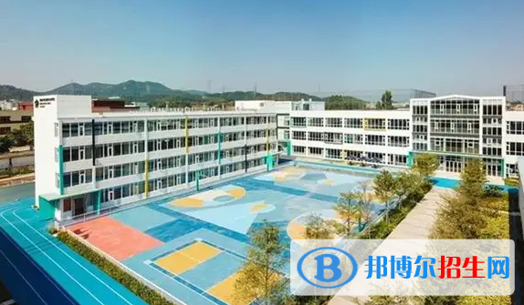 深圳深美國際學(xué)校靠譜嗎