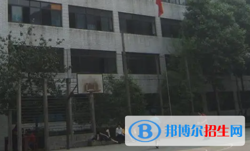 四川省成都衛(wèi)生學(xué)校2023年報名條件、招生要求、招生對象