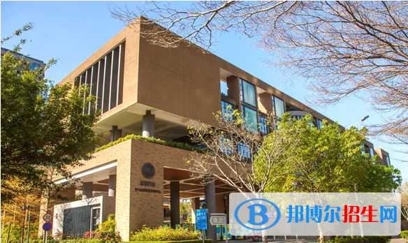 廣州加拿大國際學(xué)校(CIS)初中部怎么樣2