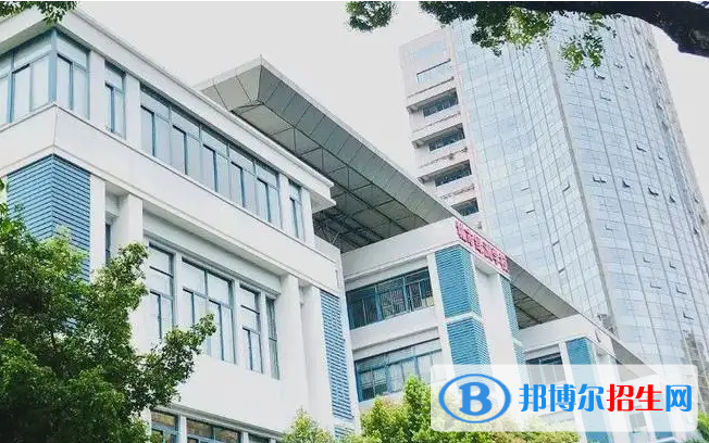 廣州加拿大國際學校(CIS)初中部靠譜嗎2