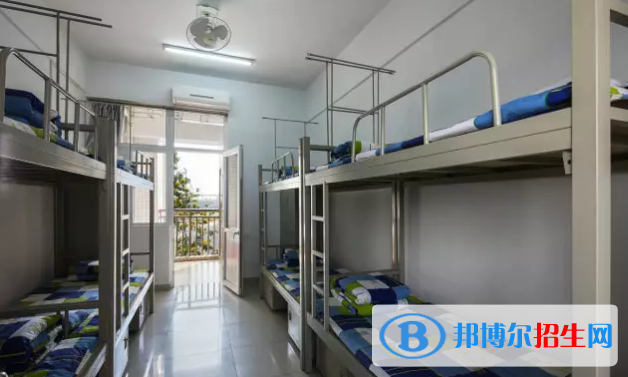 山西大學(xué)附屬中學(xué)2023年宿舍條件