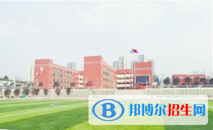  貴州2023年鐵路學(xué)校好還是中專(zhuān)好