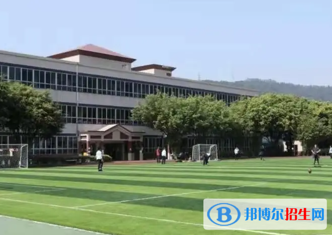 廣州美國人國際學校初中部2023年報名時間