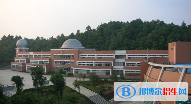 貴陽市第一中學2023年網(wǎng)站網(wǎng)址