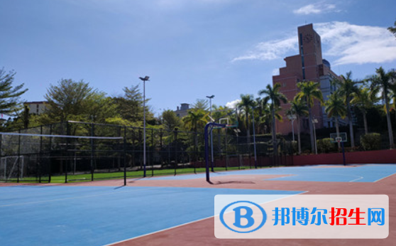 海南熱帶海洋學(xué)院附屬中學(xué)2023年招生辦聯(lián)系電話(huà)