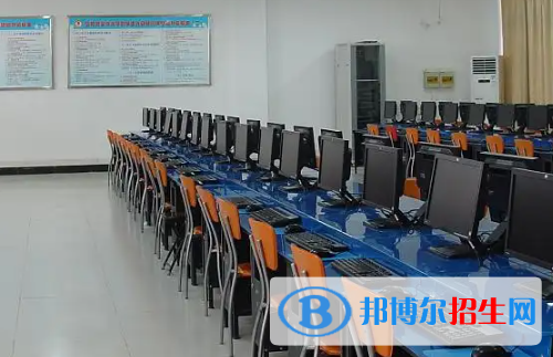 石家莊2023年計算機學校有什么專業(yè)適合女生