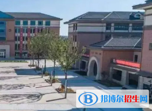 張家港外國(guó)語(yǔ)學(xué)校初中部怎么樣2