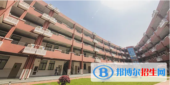中加楓華國際學(xué)校初中部2023年招生政策