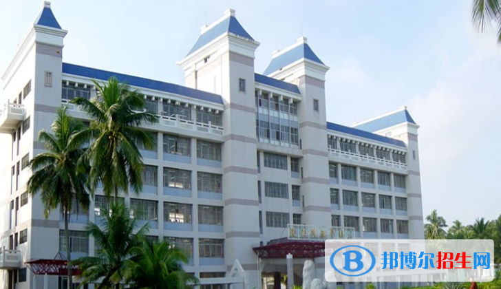 海南省文昌中學(xué)2023年招生簡(jiǎn)章 