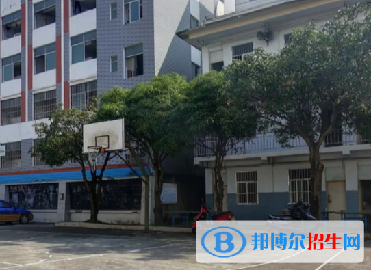 廣西2023年中專計算機(jī)學(xué)校都有什么專業(yè)
