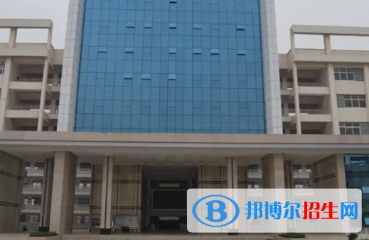 廣西2023年讀計算機學校哪個好
