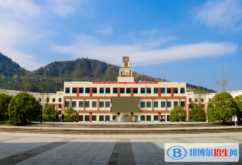 貴州2023年現(xiàn)在鐵路學校學什么專業(yè)好