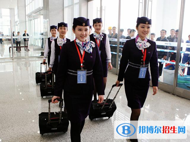 成都2023年讀什么鐵路學校有前途