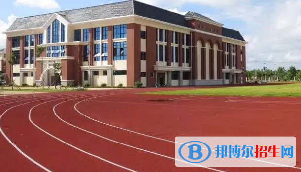 西南大學(xué)臨高實(shí)驗(yàn)中學(xué)2023年怎么樣、好不好