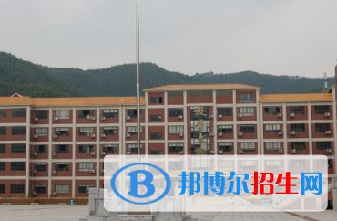 廣西2023年初中生可以上的計算機學(xué)校