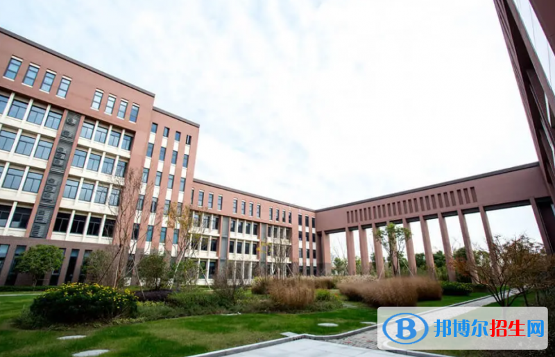 上海融育國際學(xué)校2023年入學(xué)條件