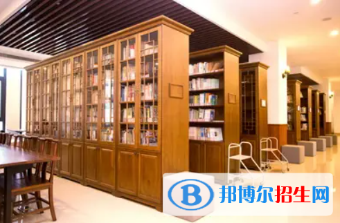 上海融育國(guó)際學(xué)?？孔V嗎