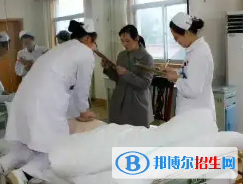 河南2023年上衛(wèi)校都有什么專(zhuān)業(yè)