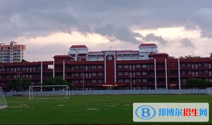 陵水中學(xué)2023年報(bào)名條件、招生要求、招生對(duì)象 