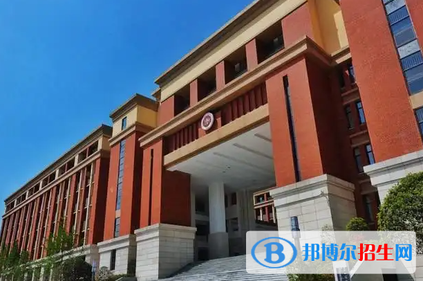 重慶第八中學(xué)校國際部2023年報名時間