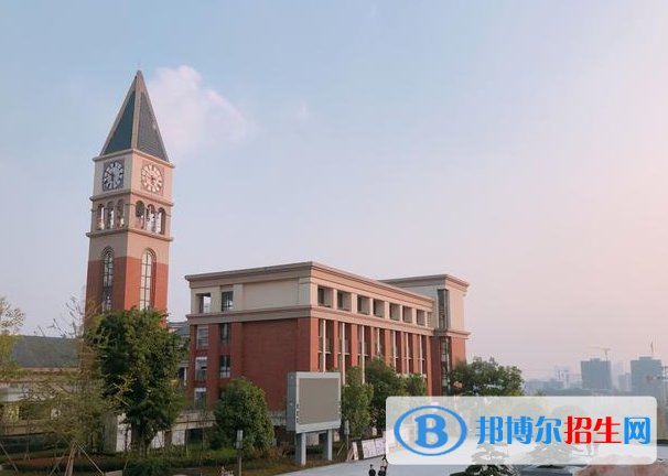 重慶第八中學(xué)校國際部2023年報名時間2