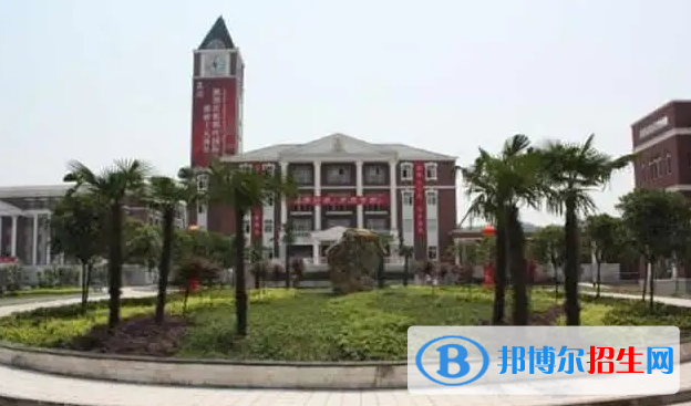 重慶第八中學校國際部2023年錄取分數(shù)線2