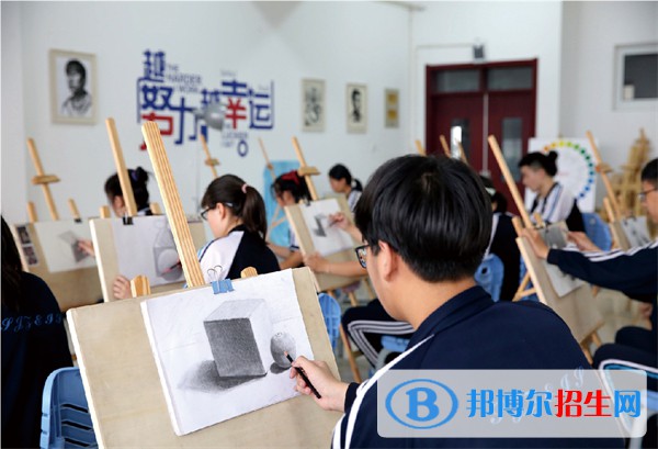石家莊2023年好點(diǎn)的計(jì)算機(jī)學(xué)校