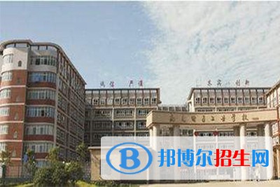 四川2023年中專計算機學(xué)校哪里好
