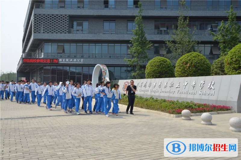 四川2023年學(xué)什么計(jì)算機(jī)學(xué)校好