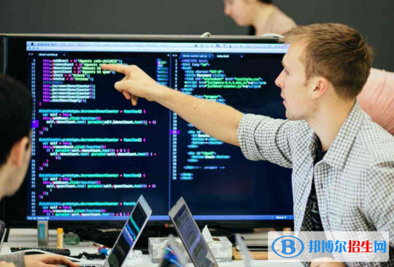 四川2023年職中計算機(jī)學(xué)校學(xué)什么專業(yè)好