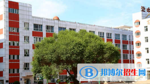2022年烏魯木齊重點(diǎn)高中名單及排名