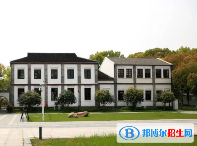蘇州阿德科特學(xué)?？孔V嗎2
