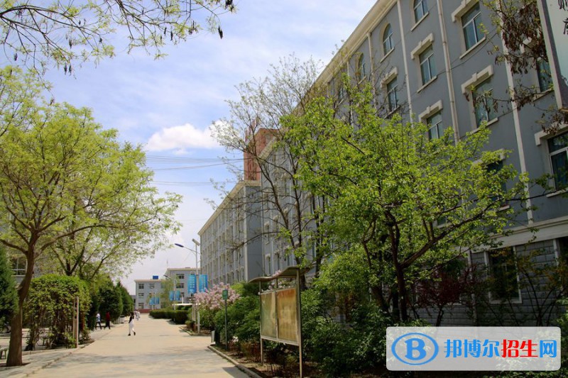 蘭州2023年有哪些職業(yè)技術(shù)計算機學(xué)校
