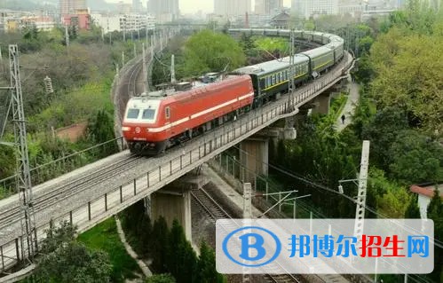 浙江2023年鐵路學校是什么意思