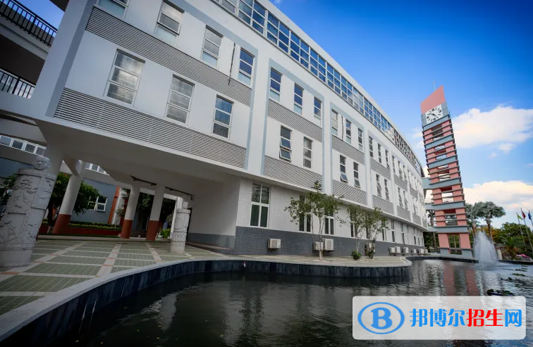 南京第三高級中學(xué)國際部2023年學(xué)費標準
