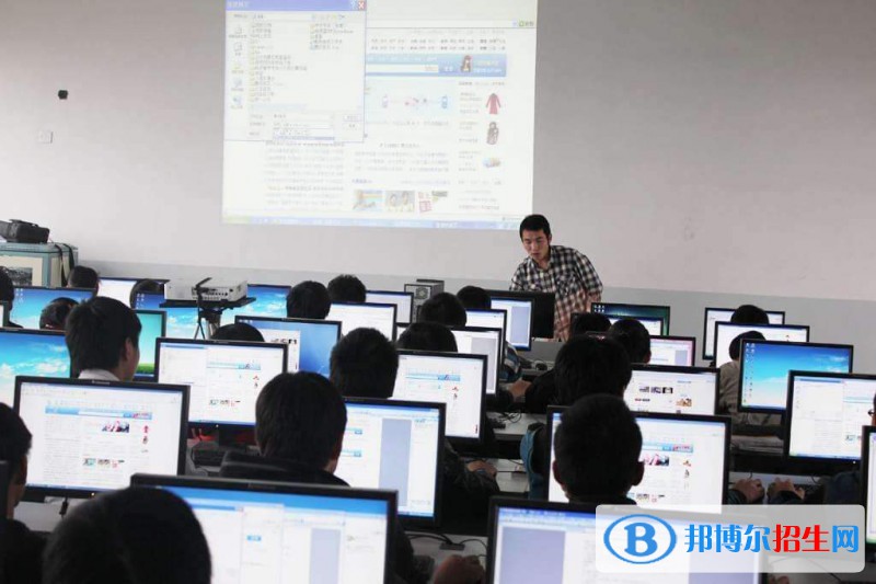 蘭州2023年中專計(jì)算機(jī)學(xué)校學(xué)什么好