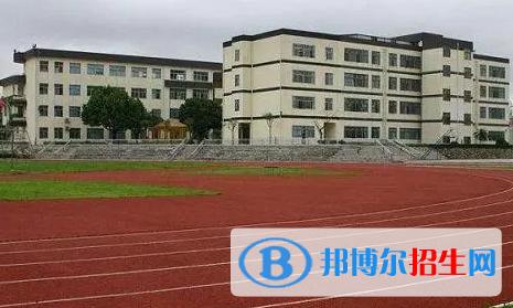 貴州2023年鐵路學(xué)校學(xué)費多少