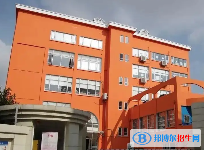 復(fù)旦大學(xué)附屬中學(xué)國(guó)際部靠譜嗎2