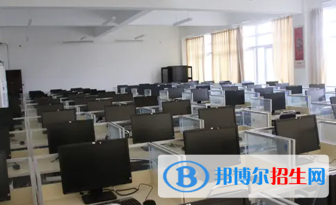 重慶2023中專(zhuān)學(xué)校是什么