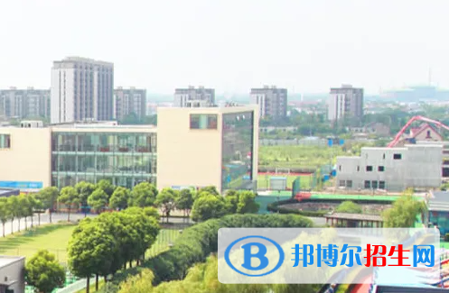 上海西華國(guó)際學(xué)校2023年招生政策2