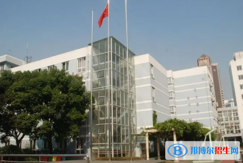 上海洋涇中學(xué)國(guó)際部2023年報(bào)名時(shí)間
