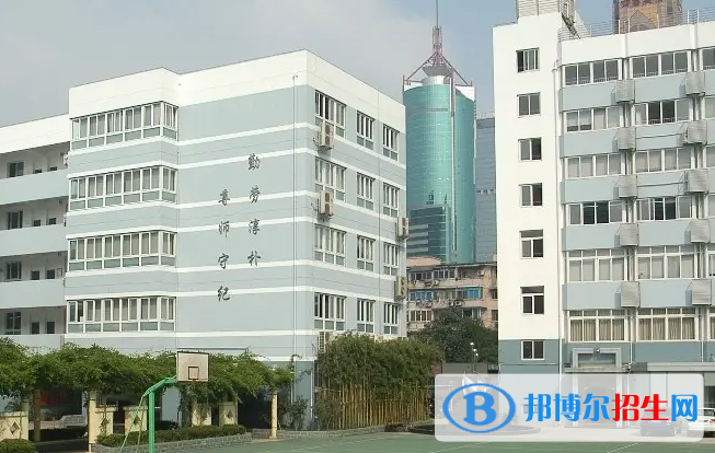 上海洋涇中學國際部2023年入學考試2
