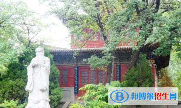 甘肅省酒泉中學(xué)2023年學(xué)費(fèi)、收費(fèi)多少 