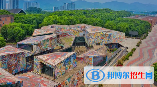 中國大學(xué)雕塑專業(yè)排名(2022應(yīng)用型)