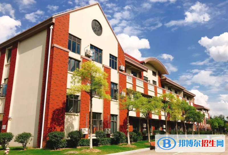 上海國王國際精英高中2023年入學考試