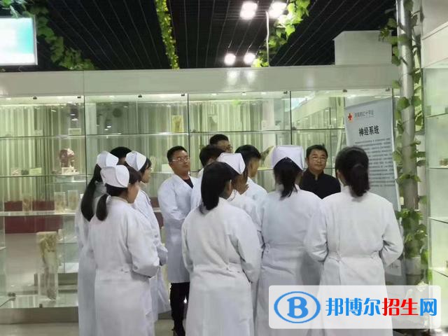 浙江2023年衛(wèi)校有哪些專(zhuān)業(yè)適合女生