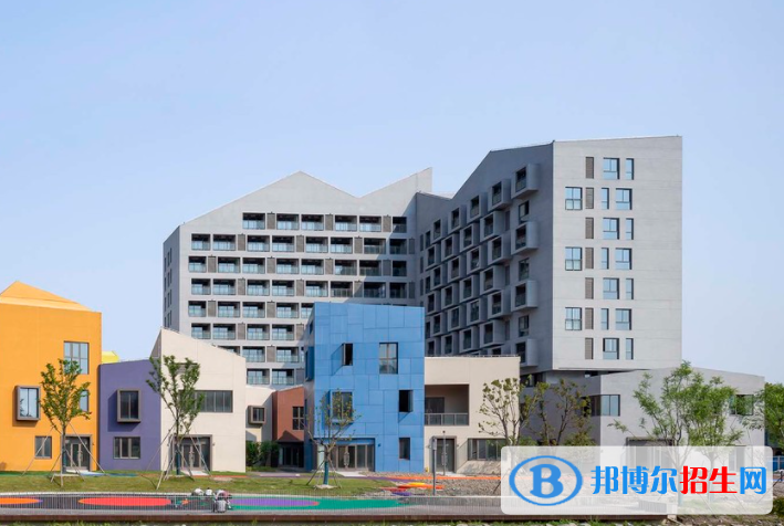 詹尼森公立高中(上海)中心2023年學(xué)費標(biāo)準(zhǔn)2