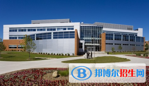 美國西密歇根中學(上海校區(qū))靠譜嗎